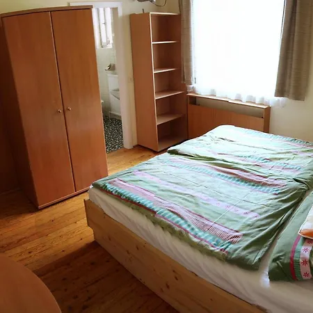 Familienpension Sonnenhof Bed & Breakfast Lackenhof